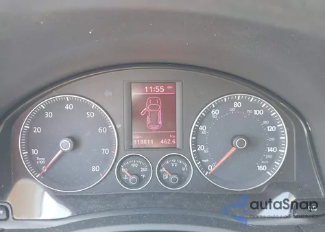 2008 Volkswagen Rabbit S z USA, uszkodzony, nr VIN WVWCA71K28W282640